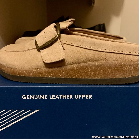 Tan Leather Clogs by White Mountain. Size 8. Excellent Condition. Worn Once! - Picture 9 of 11